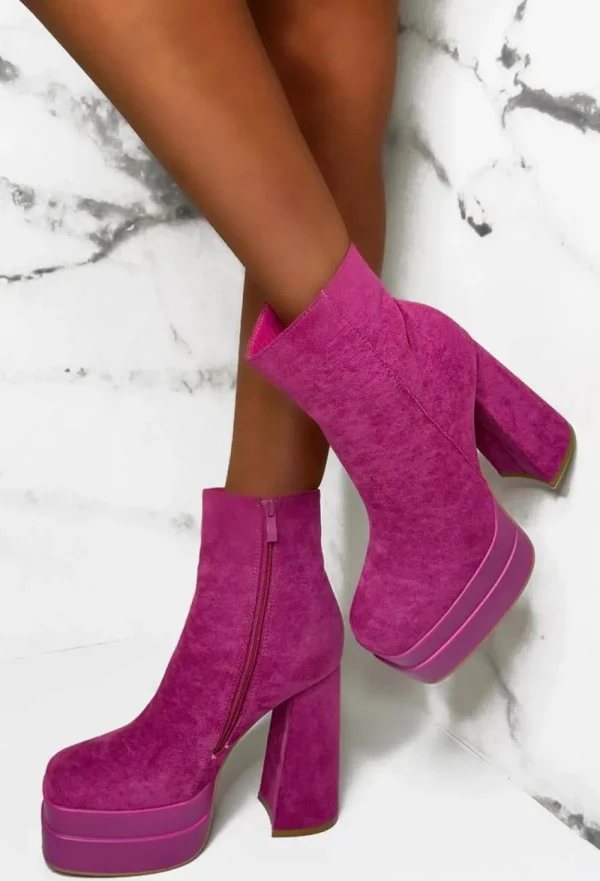 IDEAL SHOES Crushing Hot Pink Faux Suede Platform Block Heel Boots Limited Edition<Women Boots