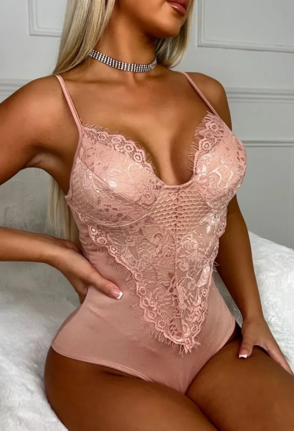 BABEZ Forever Flawless Blush Pink Lace Bodysuit<Women Bodysuits