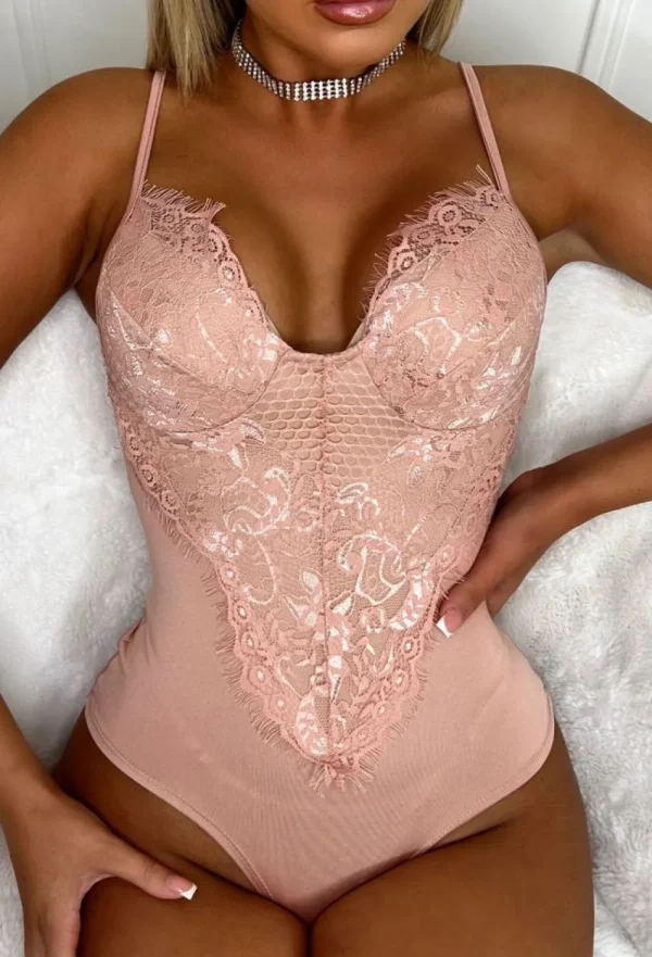 BABEZ Forever Flawless Blush Pink Lace Bodysuit<Women Bodysuits