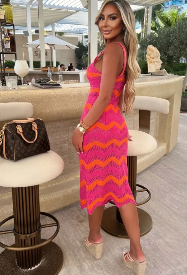 LUCCE Heatwaves Hot Pink Zig Zag Cami Knitted Midi Dress<Women Summer Dresses