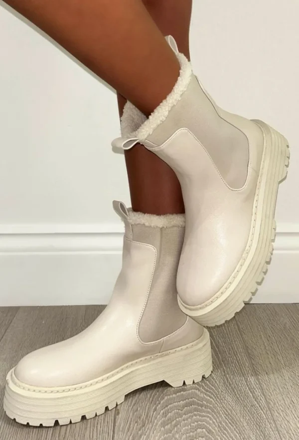 NO DOUBT I'M Your Girl Cream Fleece Lined Chelsea Boots<Women Boots