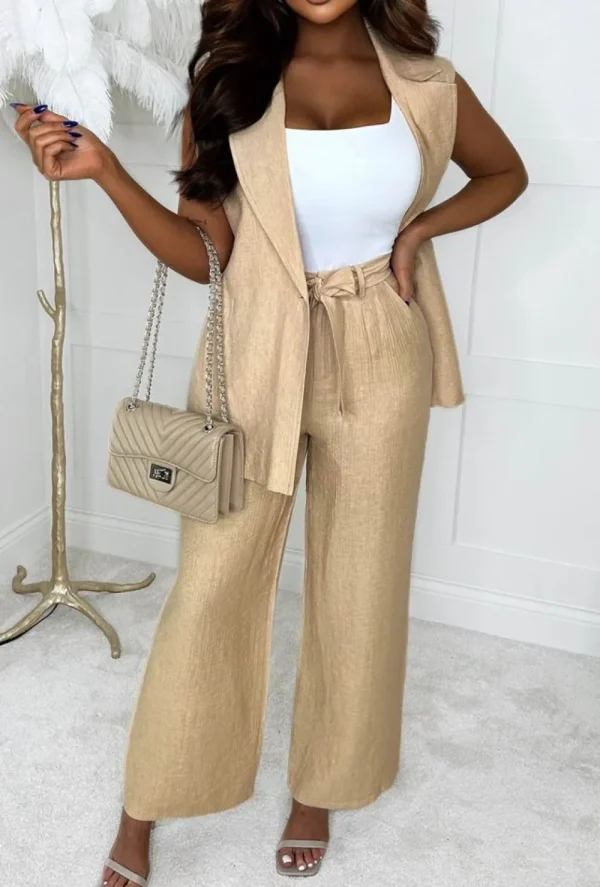 Lily White It'S Trending Beige Wide Leg Pleated Trousers<Women Trousers & Leggings