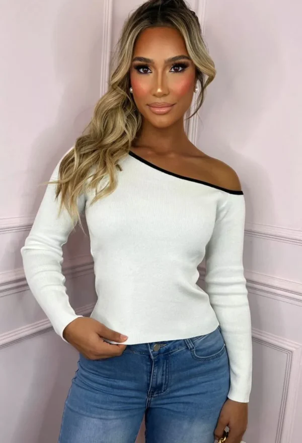 LUCCE Mind Your Business White Off The Shoulder Top<Women Tops