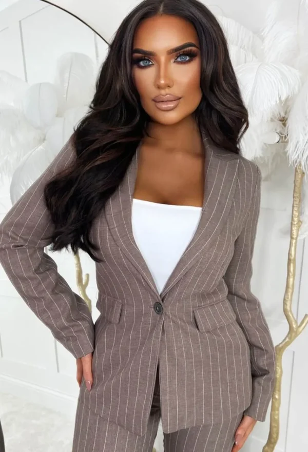 AMY + CLO Pinstripe Desire Brown Oversized Pin Stripe Blazer<Women Coats And Jackets