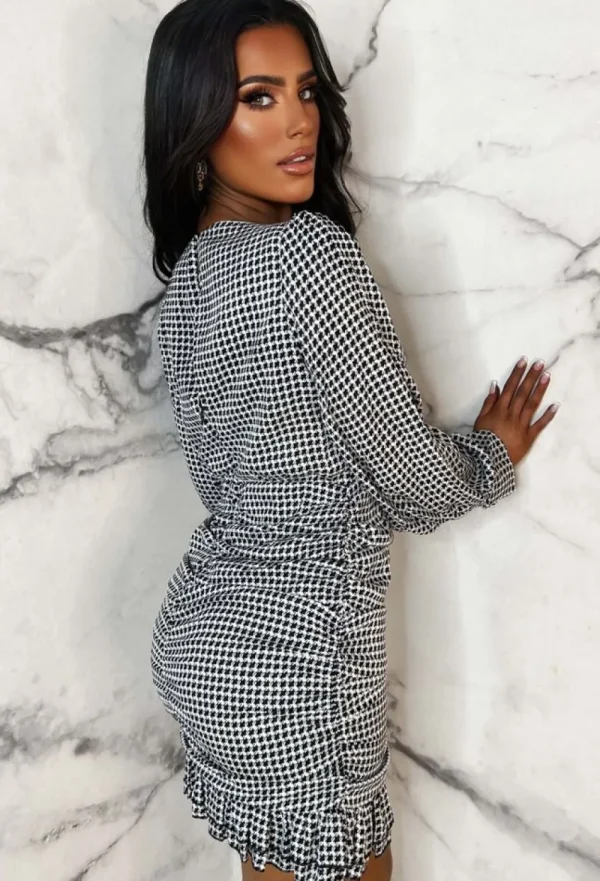 LILY WHITE Style Me Chic Monochrome Dogtooth Printed Long Sleeve Mini Dress<Women Dresses