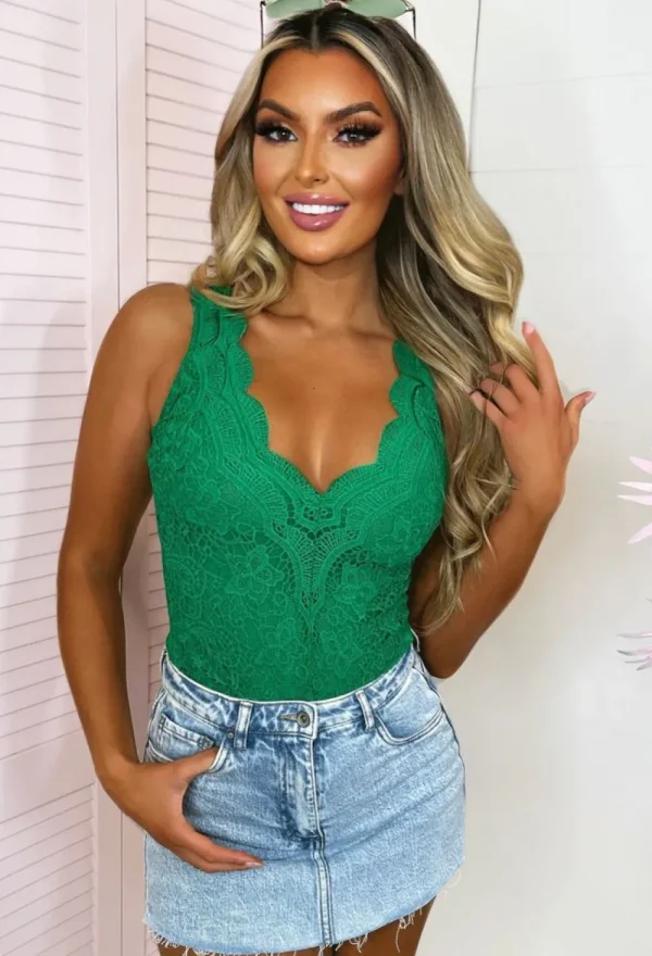 BY SWAN Sweetheart Green Crochet Lace Bodysuit<Women Tops